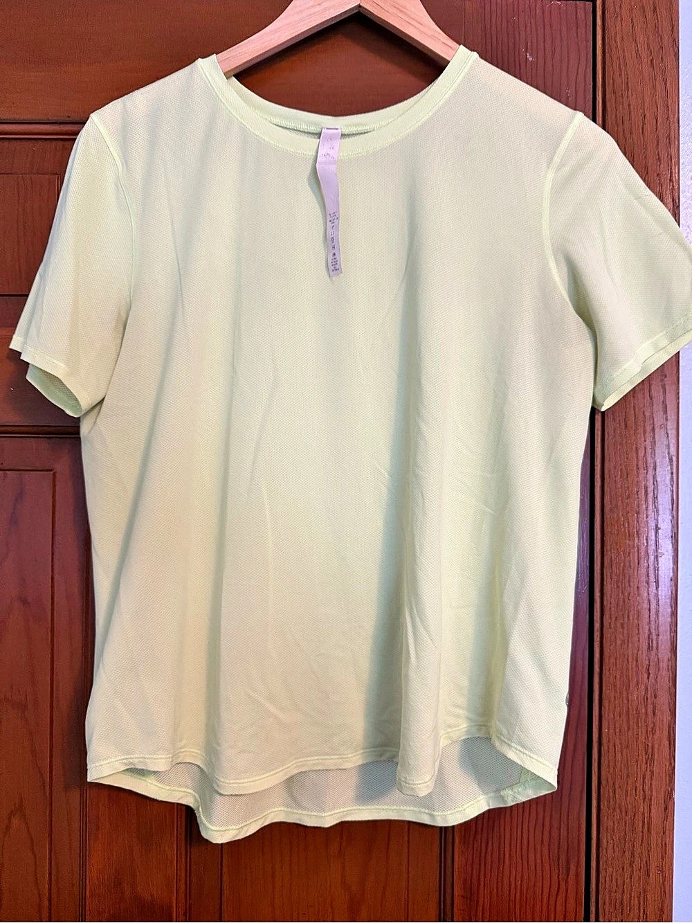 lululemon Swiftly Tech Short-Sleeve Shirt 2.0 Short Sleeve Athletic Tee in Green